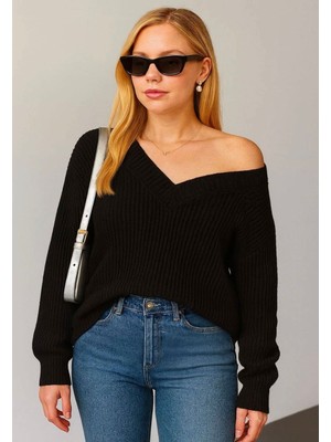 Yuga Knitting Kadın Dökümlü V Yaka Selanik Örgü Basic Kazak