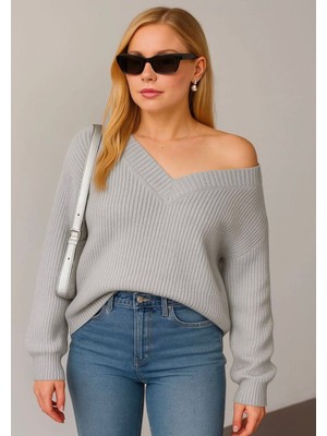Yuga Knitting Kadın Dökümlü V Yaka Selanik Örgü Basic Kazak