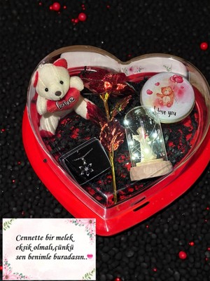 Lapidaria Sevgililer Günü Kalp Kutu, Işıklı Melek Biblo, Metal Kutuda Kokulu Mum, Ayıcık, Gül ve Lotus Kolye