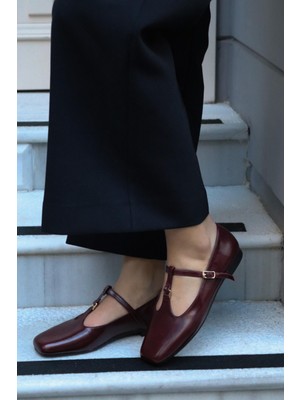 BeBeQ Fisher Bordo Toka Detaylı Kadın Ayakkabı