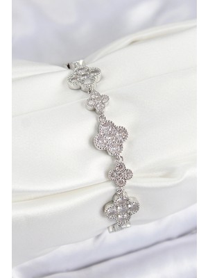 Alvo Store Buğz Pirinç Zirkon Taşlı Yonca Model Gümüş Renk Vıp Seri Kadın Bileklik