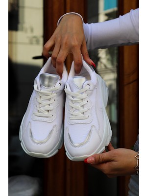 BeBeQ Camalia Beyaz Kumaş detaylı Bağcıklı  Günlük Kadın Sneaker Spor Ayakkabı