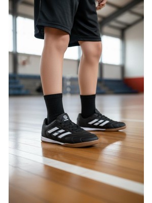 Tuğba Ortopedi 227 Genç Çocuk Futsal Ayakkabı