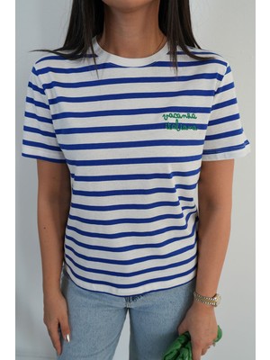 Özge Özgenç Çizgili Basic Tshirt