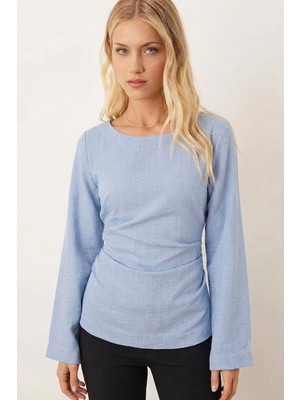 Armonika Kadın Bebe Mavi Kayık Yaka Yanları Büzgülü Arkası Ip Detaylı Bluz ARM-26K001085