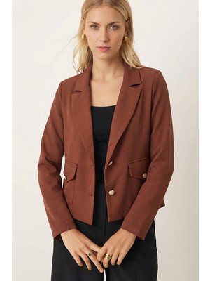 Armonika Kadın Koyu Kahve Erkek Yaka Kare Cepli Crop Ceket ARM-26K001026