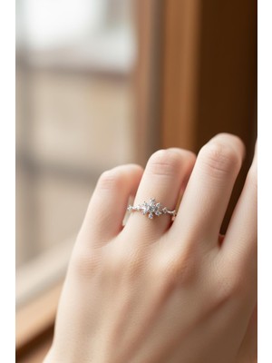 By Barun Kadın 925 Ayar Gümüş Ayarlanabilir Tektaş Yüzük