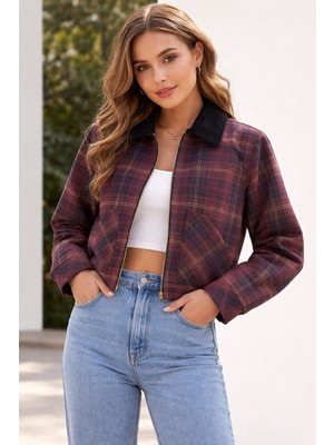 Gamze Özkurt Kadife Yaka Ekose Ceket