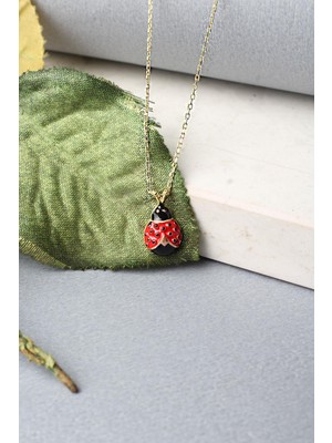 By Barun Uğur Böceği Gümüş Kolye 925 Ayar Kırmızı Mineli Kolye