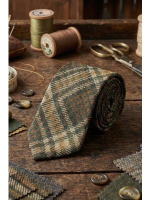 Kravatkolik Leoni Style Bej Ekose Desen Italyan Ipek Kravat İK2221