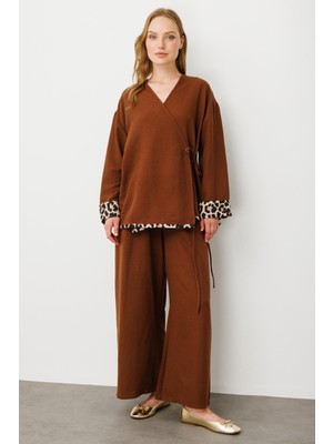 Micca Kimono Kapama Leopar Detaylı Pantalon Kombinli Takım-Kahve