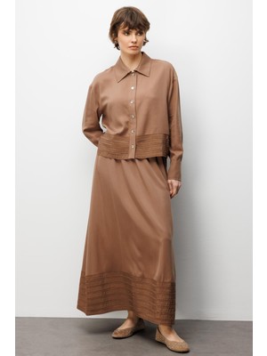 Micca %100 Doğal Lyocell ile Dökümlü Soft Hissiyat ve Elişi Bant Detaylı Maxi Etek / Ceket Kombin Takım-Kahve