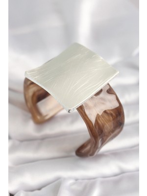 Eco Lounge Kahverengi Mermer Desen Akrilik Plastik Gümüş Kare Plaka Model Vintage Kadın Bilezik