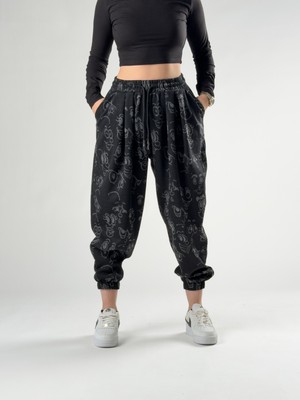 Cocopelli Face Desenli Siyah Pileli Kadın Jogger Pantolon COC2759