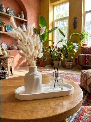 MG Concept Damla Form Taş Tozu Dekoratif Vazo (10×8 Cm) + Cam Şişe Çubuklu Oda Kokusu + 20 cm Taş Tozu Tepsi Seti – Modern Salon, Banyo ve Antre Ev Dekorasyon Aksesuarı