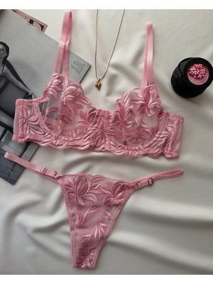 Freya Pembe Balenli Tanga Model Iç Çamaşırı Takımı