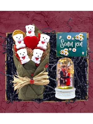 Özbience Yılbaşı Temalı Kahve Ayıcık Buketi ve Renkli LED Işıklı Kardan Adam Fanus