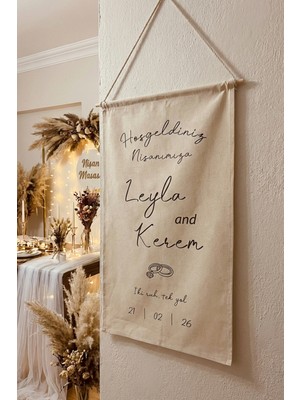 Kidyoo Art Kişileştirilebilir Karşılama Duvar Pano Flaması - Düğün Söz Nişan Kına 50X70 Isimli Tarihli