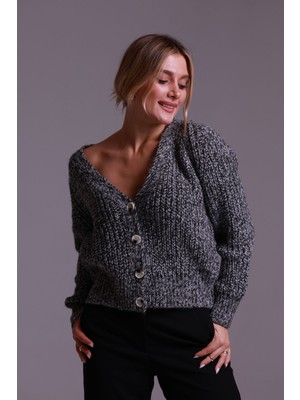 V Yaka Gri Kırçıllı Düğmeli Hırka