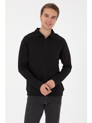 U.S. Polo Assn. Erkek Comfort Fit Yarım Fermuarlı Siyah Sweatshirt 50316484-VR046