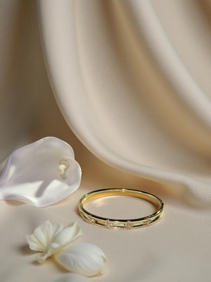 Ezgiarslanatalier Çelik Gold Çiçekli Kelepçe Bileklik