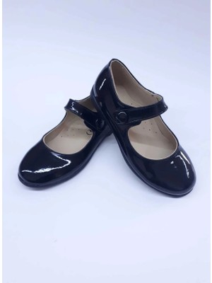 Aktaş Ortopedi Kız Çocuk Düğmeli Siyah Rugan Ortopedik Babet Ayakkabı