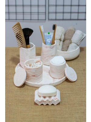 Özbience Pratik ve Şık Banyo Seti: Diş Fırçalık, Diş Macunluk, Pamukluk, Havluluk, Sabunluk