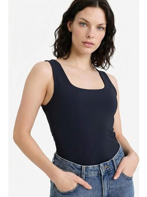 DeFacto Slim Fit Basic Kare Yaka Atlet C2622AX26SP