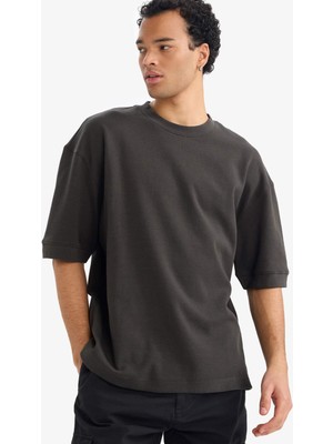 DeFacto Nefes Alabilir Loose Fit Bisiklet Yaka Kısa Kollu Ağır Kumaş Basic Tişört B4844AX26SP