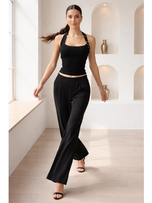 Divinus Halter Yaka Demir Toka Detaylı Crop Top Body