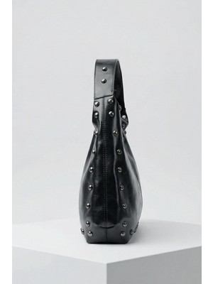 Rays 9225 Zımbalı Omuz Çantası Siyah