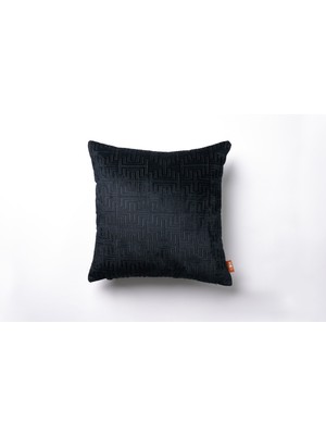 The Kun Dokuma Kadife Geometrik Desenli Kırlent Kılıfı-Siyah