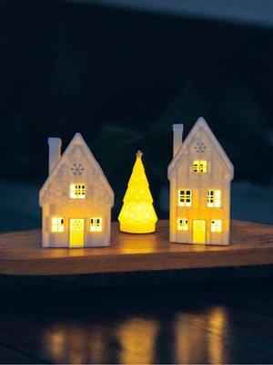 PremiumPort Sevimli Ev Dekor Seti, LED Mumlar ile Sıcak ve Şık Atmosfer Yaratır