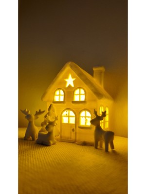 PremiumPort Sevimli ve Şık Ev Dekor Seti, LED Mumlar ve Gece Lambasıyla Tamamlanmış