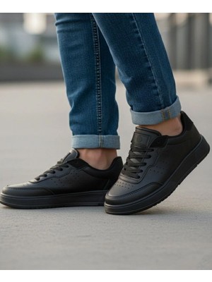 DARKSTEP Sneakers