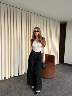 Laluvia Siyah Kemerli Tasarım Pantolon - 251032