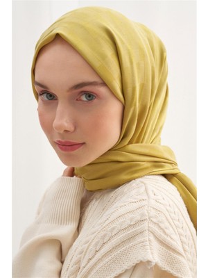 Carell Küpçizgi Jakar Italyan Ipekli Şal Hardal