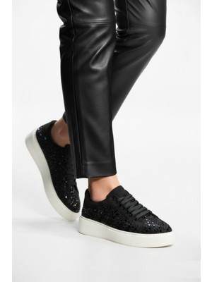 Fox Shoes Y444708402 Siyah Süet Taş Detaylı Kadın Spor Ayakkabı Sneakers