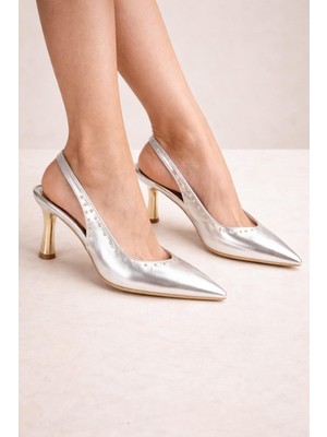 ModaOnn Kadın  Sivri Burun Zımbalı Slingback Ince Topuk Ayakkabı