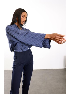 5in1Canpolat Lacivert Çizgili Dökümlü Gömlek 4998