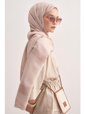 Carell Linea Bej Monogram Floş Şal