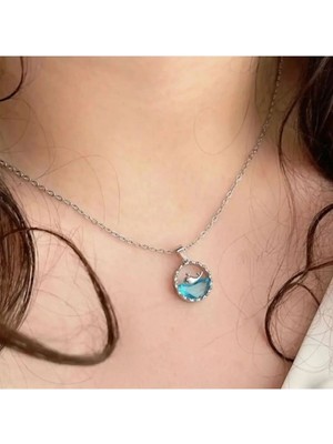 Moderncevher Okyanusun Kalbi: Balina ve Kristal Dalga Kolye