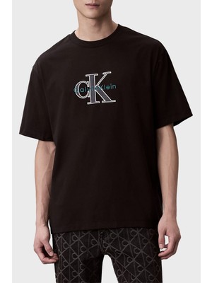 Calvin Klein Pamuklu Regular Fit Logolu Bisiklet Yaka T Shirt LV04RE815GUB1 Erkek T Shirt LV04RE815G Ub1