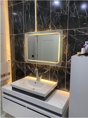 Teknotrust 80X60 cm LED Aydınlatmalı Modern Banyo Aynası, Şık ve Fonksiyonel Tasarım