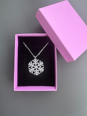 Gözde Aksesuarım Gümüş Renk Kar Tanesi Kolye Çelik