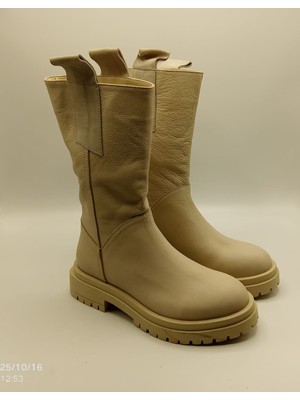 Ametist Tamara Bej Gerçek Deri Kadın Bot – 30 cm Yükseklik, Kaymaz Taban, 4.5 cm Topuk