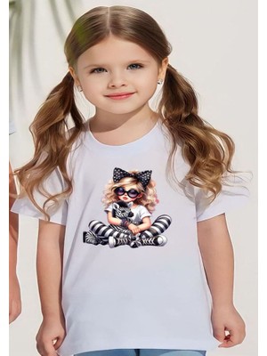 ÇARŞI47 Kız Çocugu Tişört 3D Baskı Kalitsi ile Size Uzun Süreli Baskı Kalitesi Saglar