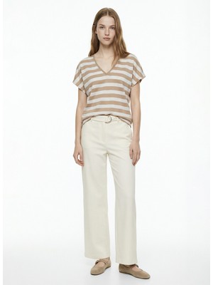 Fabrika V Yaka Çizgili Beyaz - Bej Kadın T-Shirt F6SL-TST0354