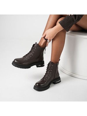 Ametist Tokyo Acı Kahve Gerçek Deri Sıcak Astar Kadın Bot – Bağcıklı & Fermuarlı, 5.5 cm Topuk