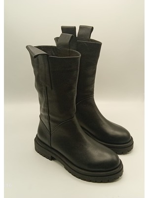 Ametist Tamara Siyah Gerçek Deri Kadın Bot – 30 cm Yükseklik, Kaymaz Taban, 4.5 cm Topuk